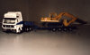 MB Schwerlast mit Bagger